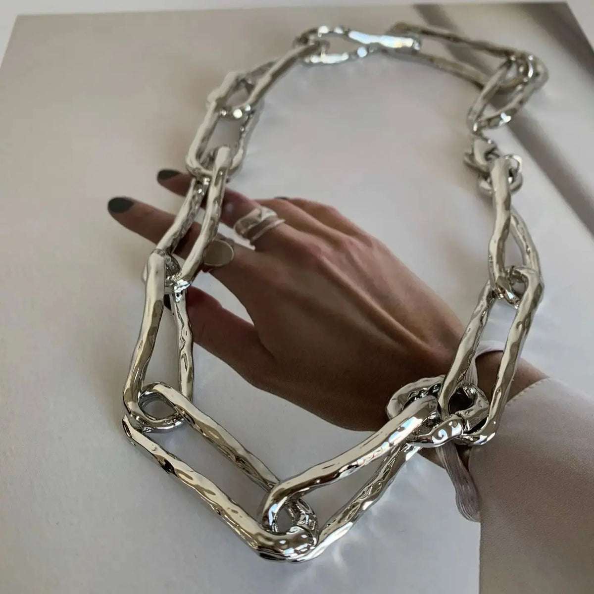 NEW Punk Metal Irregular Thick Chunky Choker Necklace for Women Girls Vintage Show Party Jewelry